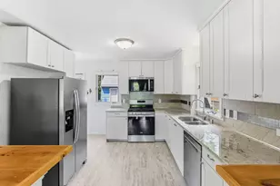 5895 Quebec Ave N, Crystal, MN 55428 - Photo 8