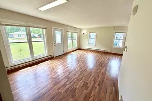 565 Madson Ave SW, Hutchinson, MN 55350 - Photo 4