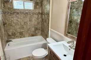 565 Madson Ave SW, Hutchinson, MN 55350 - Photo 10