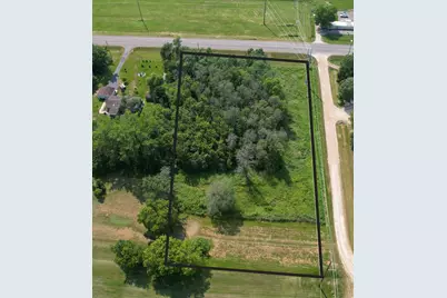 3114 11th Street NE, Austin, MN 55912 - Photo 2