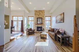 20881 Lake Ridge Dr, Prior Lake, MN 55372 - Photo 10