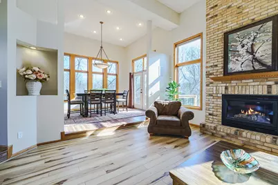 20881 Lake Ridge Drive, Prior Lake, MN 55372 - Photo 14