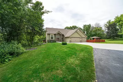 20881 Lake Ridge Drive, Prior Lake, MN 55372 - Photo 2