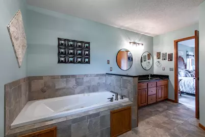 704 Country Estate Court SE, Stewartville, MN 55976 - Photo 20