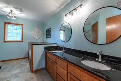 704 Country Estate Court SE, Stewartville, MN 55976 - Photo 18