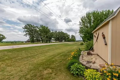 704 Country Estate Court SE, Stewartville, MN 55976 - Photo 44