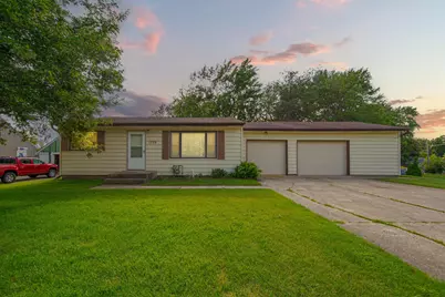 1238 Bigelow Avenue, Owatonna, MN 55060 - Photo 1