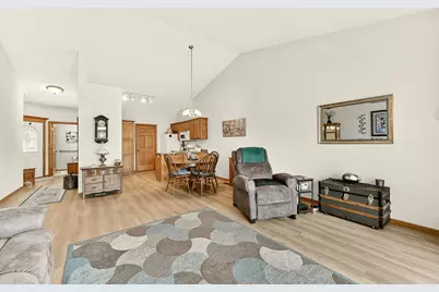 4207 Redhawk Drive SE, Rochester, MN 55904 - Photo 6