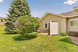 4207 Red Hawk Dr SE, Rochester, MN 55904 - Photo 22