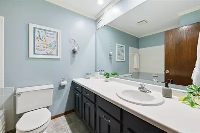 15873 Hayes Trail Court, Apple Valley, MN 55124 - Photo 32
