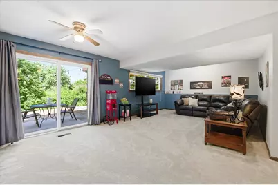15873 Hayes Trail Court, Apple Valley, MN 55124 - Photo 28