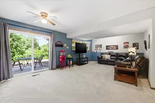 15873 Hayes Trail Ct, Apple Valley, MN 55124 - Photo 28