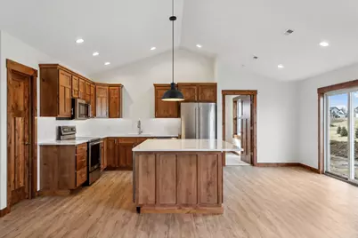 745 165th Street, Hammond, WI 54015 - Photo 4