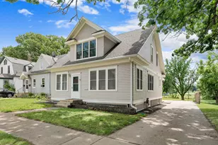 137 South St, Owatonna, MN 55060 - Photo 2