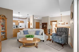 5650 Boone Ave N, New Hope, MN 55428 - Photo 4