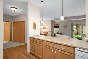 5650 Boone Ave N, New Hope, MN 55428 - Photo 10
