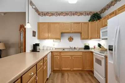 5650 Boone Avenue N #116, New Hope, MN 55428 - Photo 6