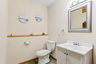 37888 Hawthorne Ave, North Branch, MN 55056 - Photo 32