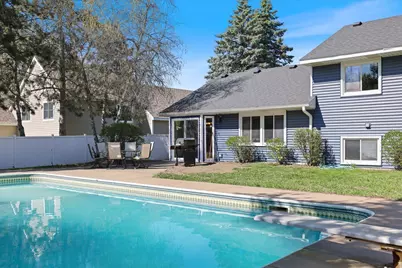 512 Hyde Avenue N, Mahtomedi, MN 55115 - Photo 46