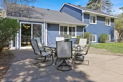 512 Hyde Avenue N, Mahtomedi, MN 55115 - Photo 48