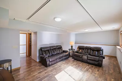 512 Hyde Avenue N, Mahtomedi, MN 55115 - Photo 22
