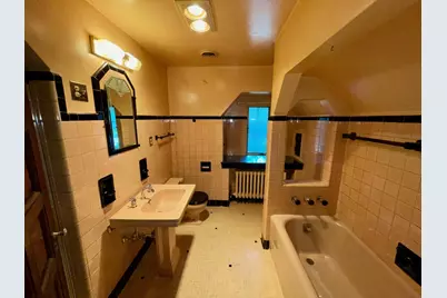 810 3rd Street NW, Austin, MN 55912 - Photo 28