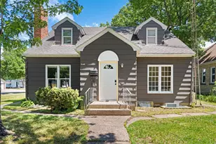 704 8th Ave S, Saint Cloud, MN 56301 - Photo 1