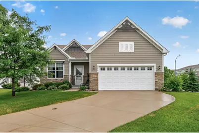 8270 Oakview Court N, Maple Grove, MN 55369 - Photo 2