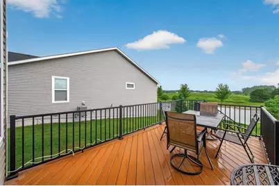 8270 Oakview Court N, Maple Grove, MN 55369 - Photo 40