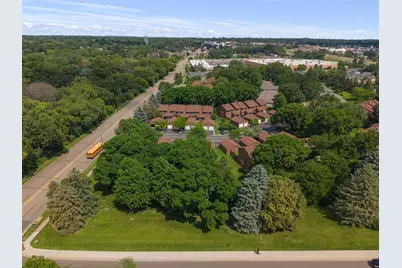 2455 Crestwood Drive, North Saint Paul, MN 55109 - Photo 30