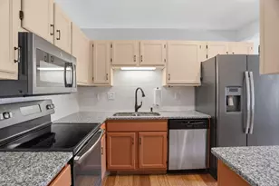 2455 Crestwood Dr, North Saint Paul, MN 55109 - Photo 12