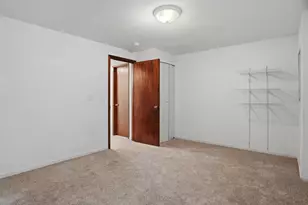 2455 Crestwood Dr, North Saint Paul, MN 55109 - Photo 18