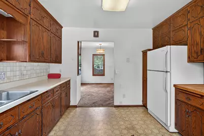 7624 68th Avenue N, Brooklyn Park, MN 55428 - Photo 10