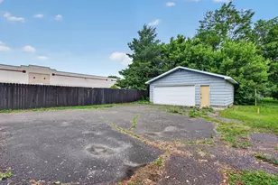 7624 68th Ave N, Brooklyn Park, MN 55428 - Photo 12