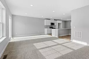 6737 Hinterland Trl S, Cottage Grove, MN 55016 - Photo 8