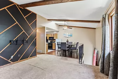 8709 Maplebrook Parkway N, Brooklyn Park, MN 55445 - Photo 4