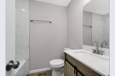 4533 Welcome Avenue N, Crystal, MN 55422 - Photo 8