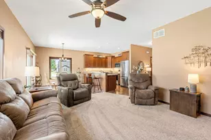 290 Acorn Pl NE, Owatonna, MN 55060 - Photo 6