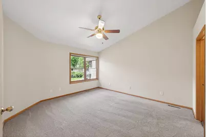 2133 Southwind Road, Maplewood, MN 55109 - Photo 18