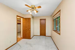 326 Warner Ave N, Mahtomedi, MN 55115 - Photo 16