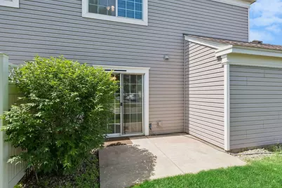 1929 Southcross Drive W #1204, Burnsville, MN 55306 - Photo 20