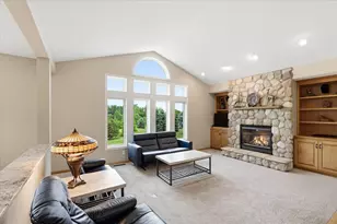 21005 Sunnyhill Ln, Corcoran, MN 55340 - Photo 12