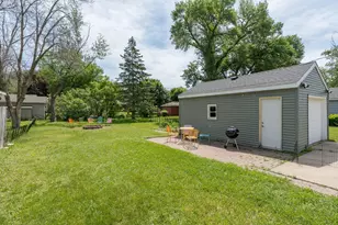 121 Winkler St, Mankato, MN 56001 - Photo 34