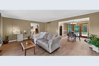 5633 Saint Mary Drive NW, Rochester, MN 55901 - Photo 18