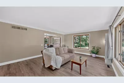 5633 Saint Mary Drive NW, Rochester, MN 55901 - Photo 18