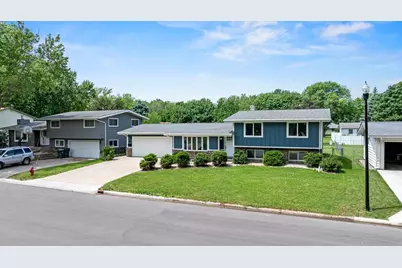 600 Lawrence Street, Marshall, MN 56258 - Photo 1