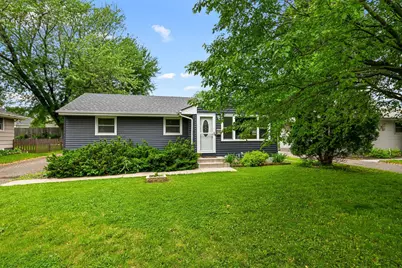1031 Sumter Avenue N, Golden Valley, MN 55427 - Photo 1