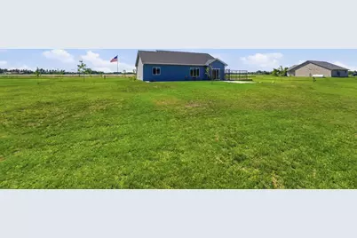 8594 Dolphin Road, Princeton, MN 55371 - Photo 6