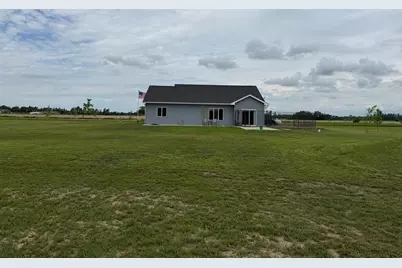 8594 Dolphin Road, Princeton, MN 55371 - Photo 2