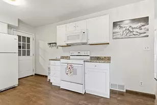 201 3rd St E, Tracy, MN 56175 - Photo 18